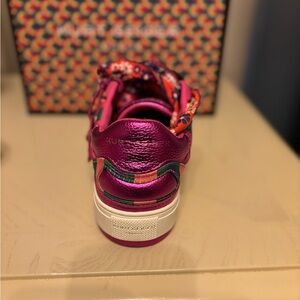 Kurt Geiger Metallic Pink Sneakers